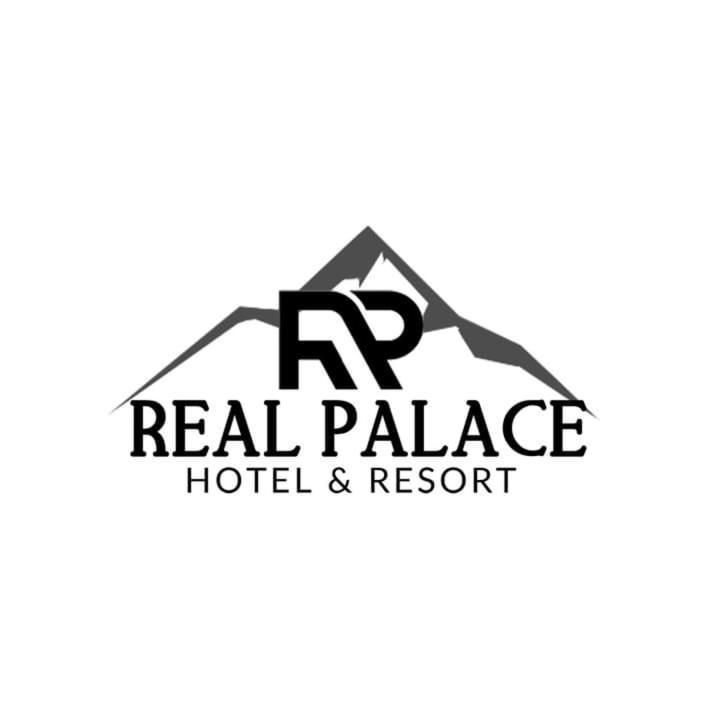 Hotel Real Palace Churin Exterior photo