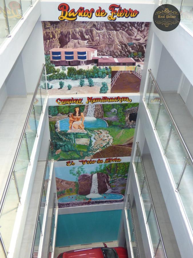 Hotel Real Palace Churin Exterior photo